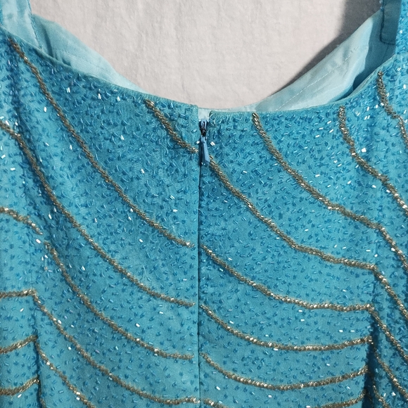 Aurora Formals Gown size 20 (reposhed) Blue hombre effect w/ iridescent beads - Picture 5 of 16